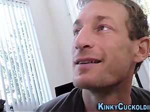 light-haired cuckolder facial cumshot