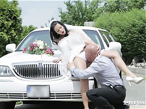 dirty bride takes her chauffeur's man meat before her wedding